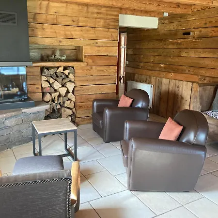 La Ferme Du Douanier & 5 Etoiles シャレー