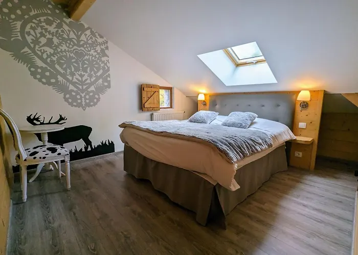 La Ferme Du Douanier & 5 Etoiles